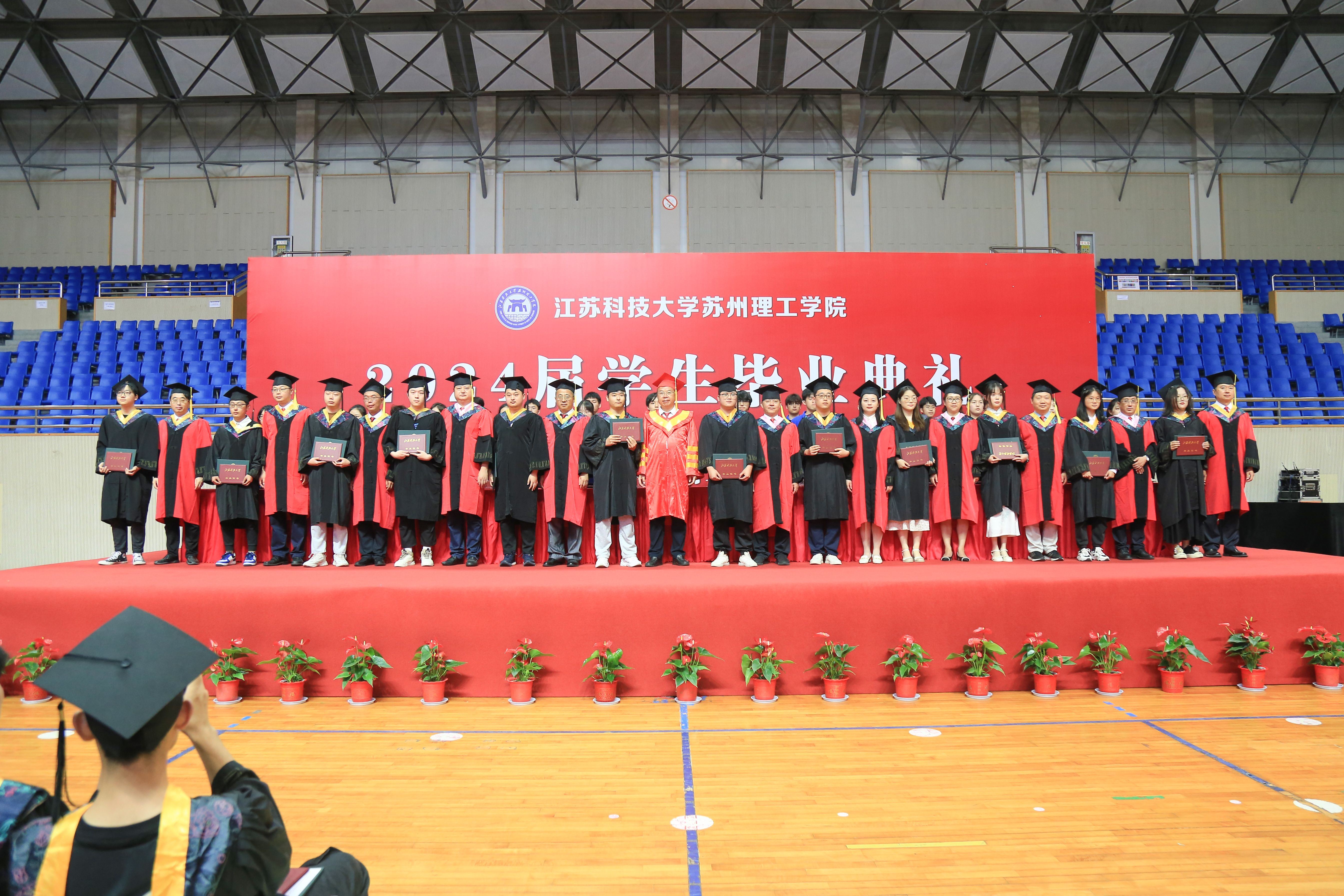 1718608863670198.jpg 1718608863670198.jpg