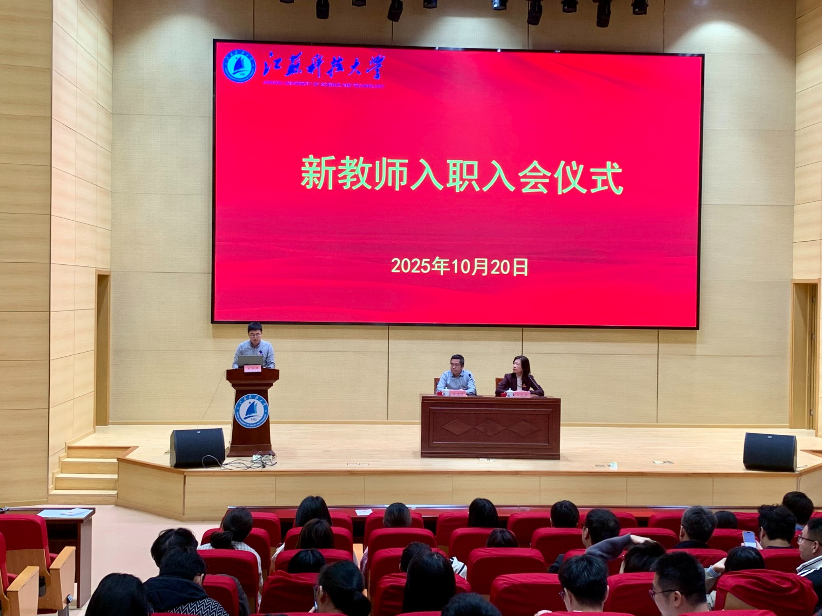 1761209615372320.jpg 4.jpg